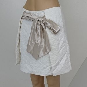 NWT Whitney Eve Cream Metallic Bow Skirt Size 4